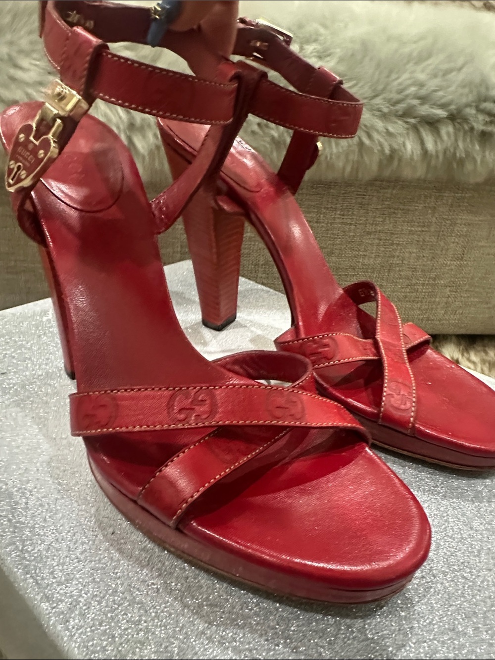 GUCCI Red Leather heel W/ signature GG embossed Ankle-Straps GUCCI HEART LOCKET